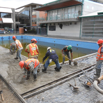 Equipo de HEG trabajando